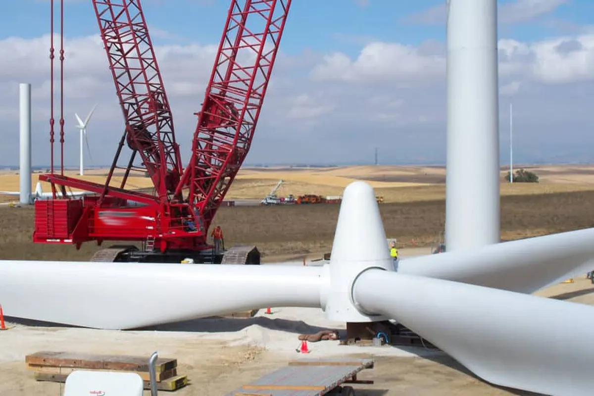 Energy and Utilities Crane